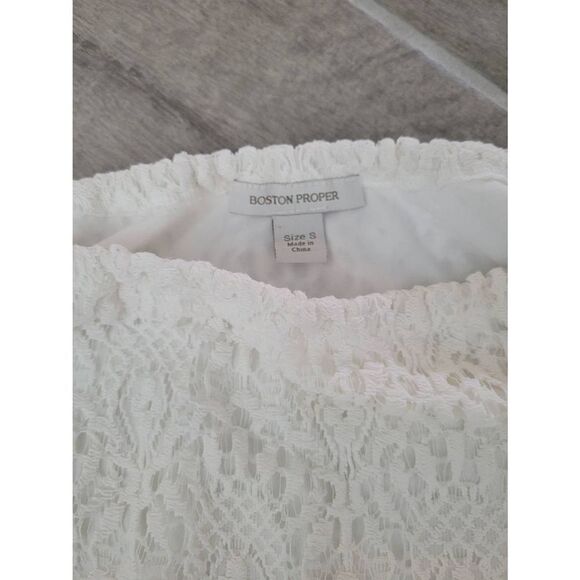 Boston Proper Crochet Off the Shoulder Top Size Small Cream/Off White Color - Picture 5 of 7